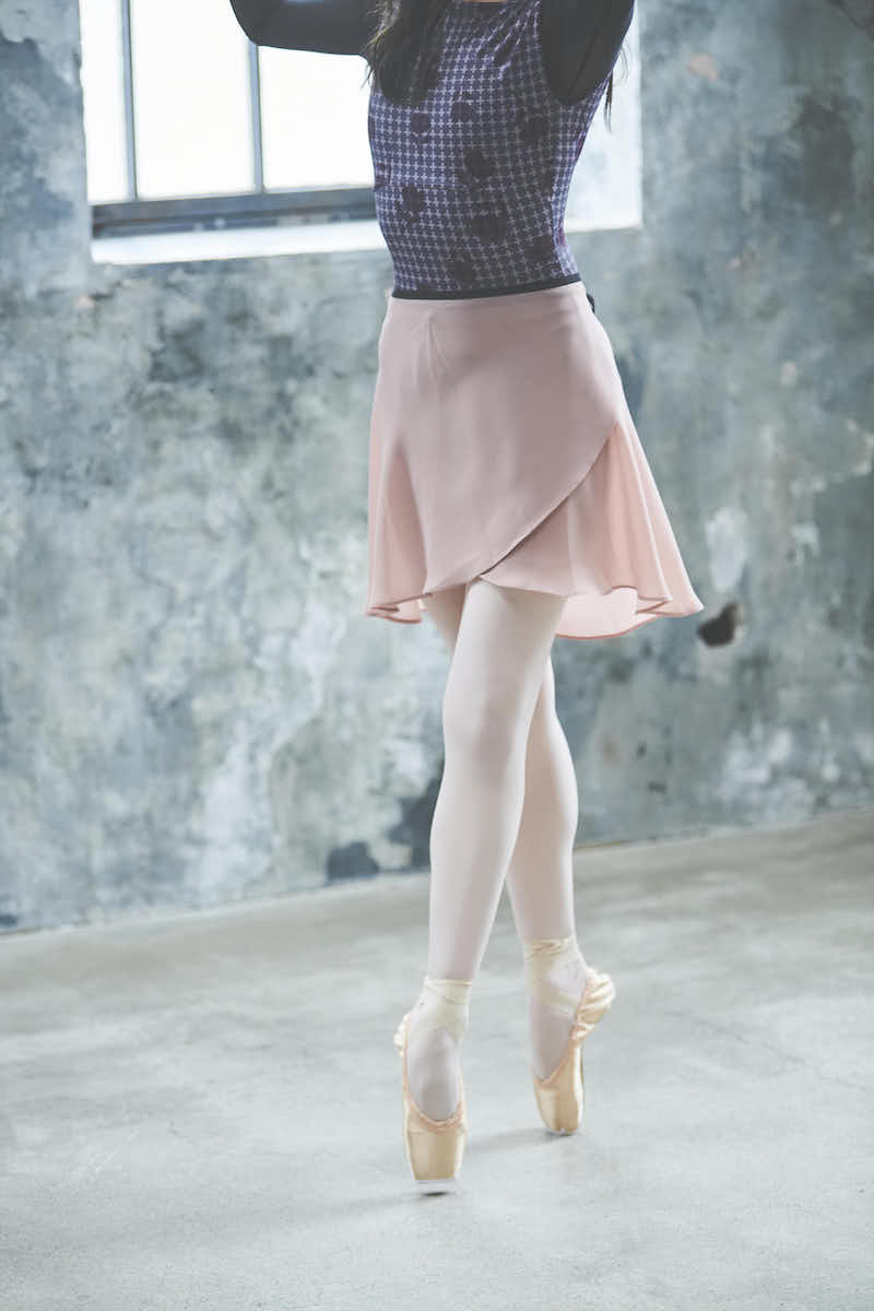 stina / black ribbon wrap skirt / short / dusty pink