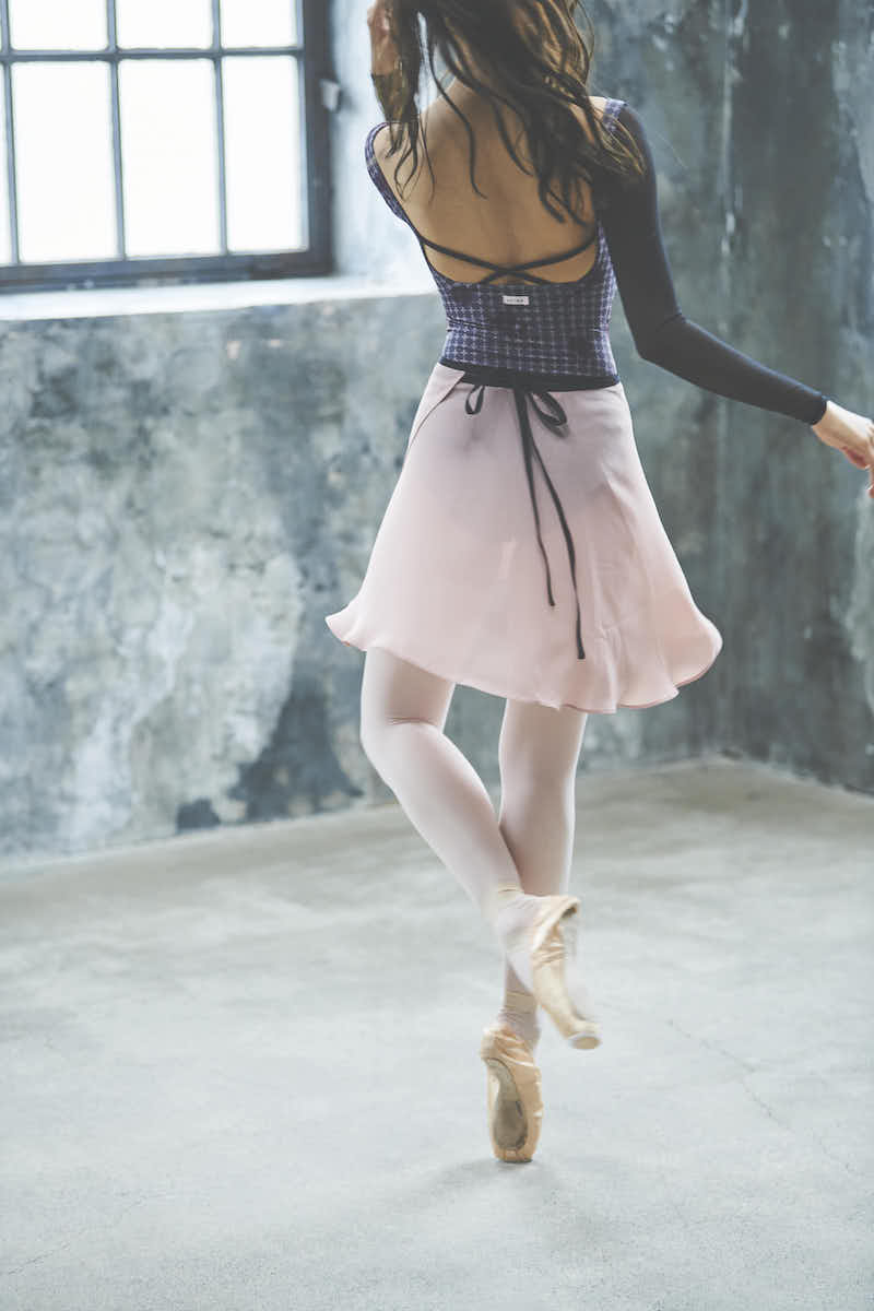 stina / black ribbon wrap skirt / short / dusty pink