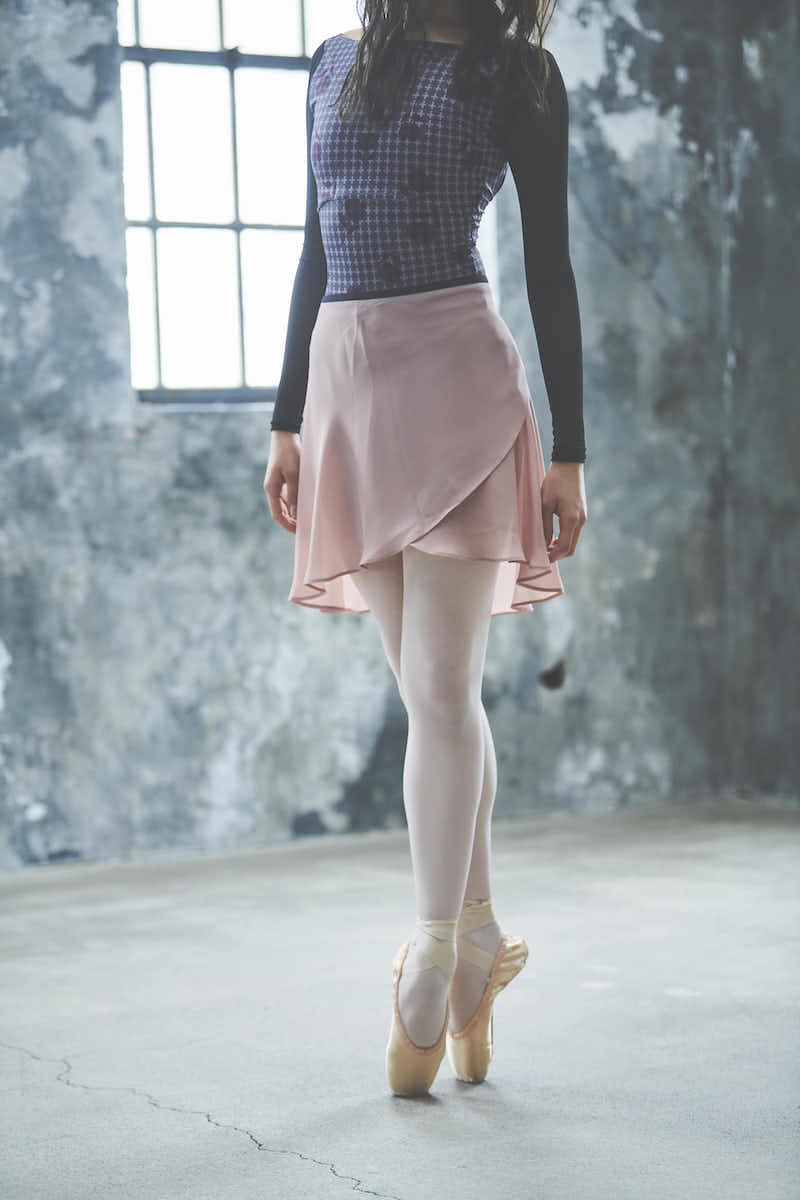 stina / black ribbon wrap skirt / short / dusty pink