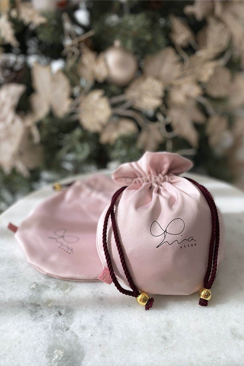 【新品】ポーチ付　stina Mサイズ　flower embroidery stina / flower petal pouch M / day dream